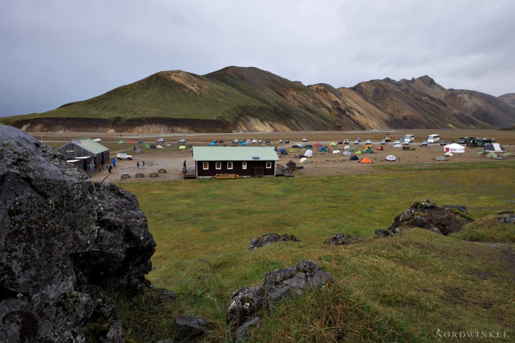 hütte landmannalaugar mit zeltplatz